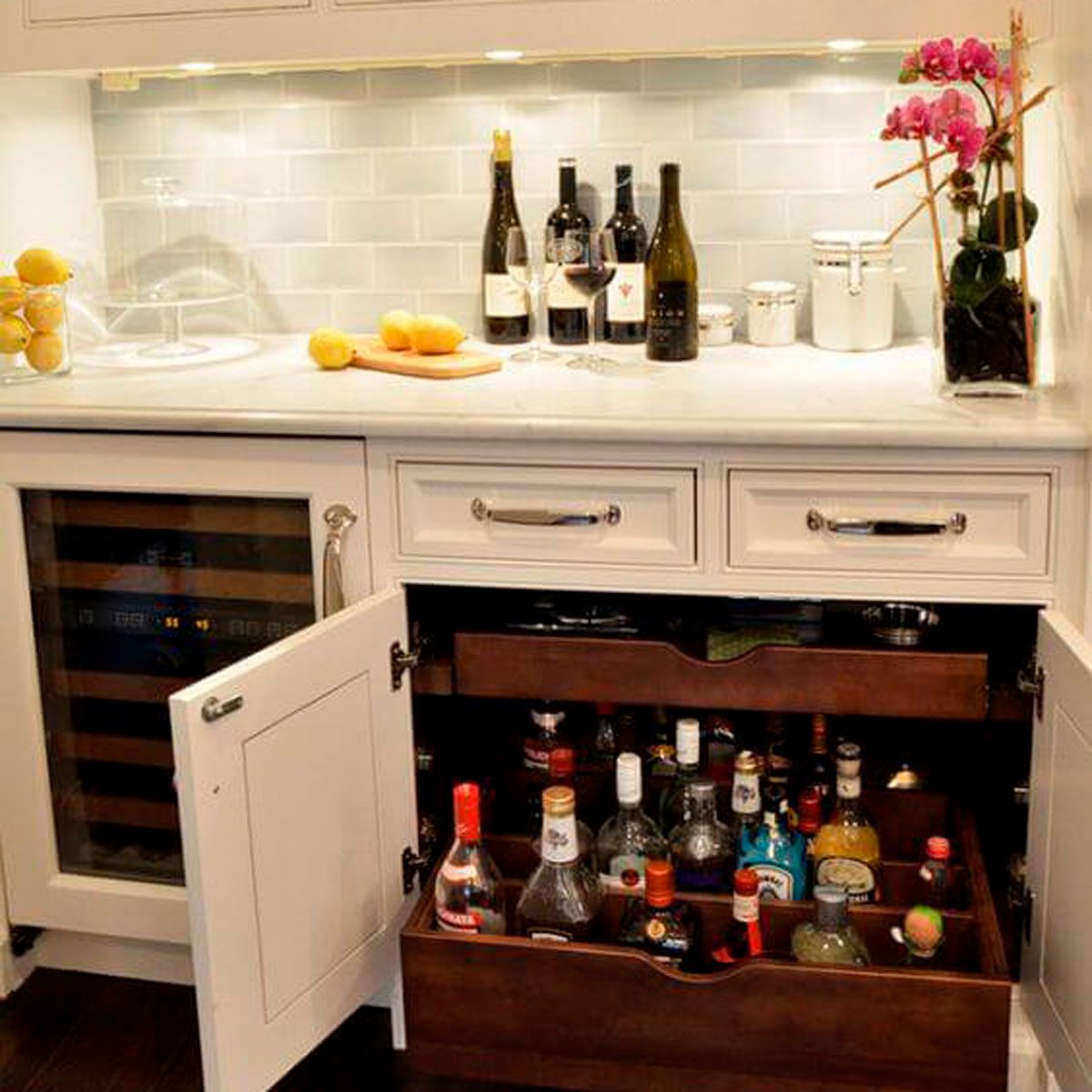 bar