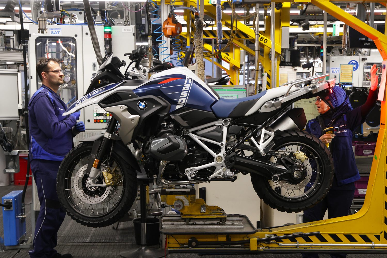 BMW Stops Selling Gasoline Motorcycles (Temporarily)