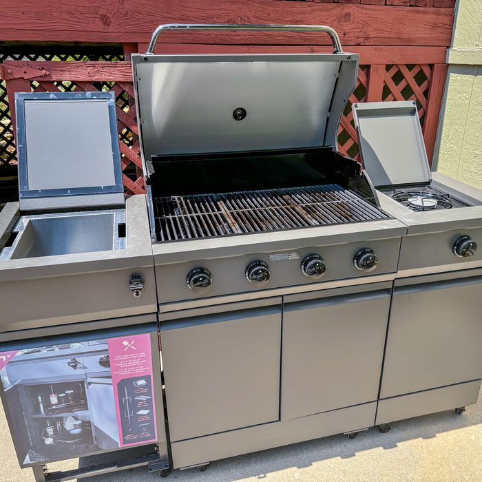 Tytus Fresno Series Gunmetal Gray Island Propane Grill